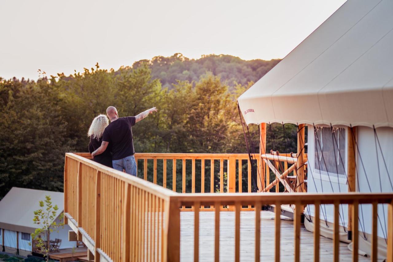 Hotel ForRest Glamping Banská Štiavnica Exterior foto